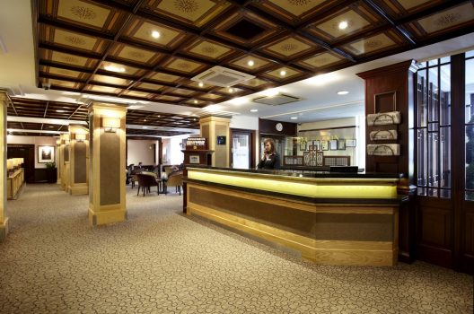 Cedar Court Hotel, Harrogate, Yorkshire - Reception (NCN)