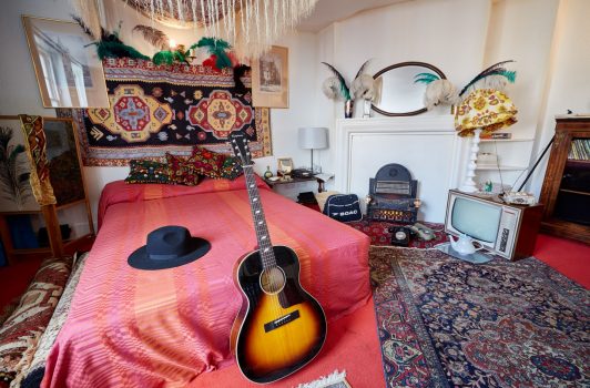 Jimi Hendrix Flat, London - British Music © Michael Bowles