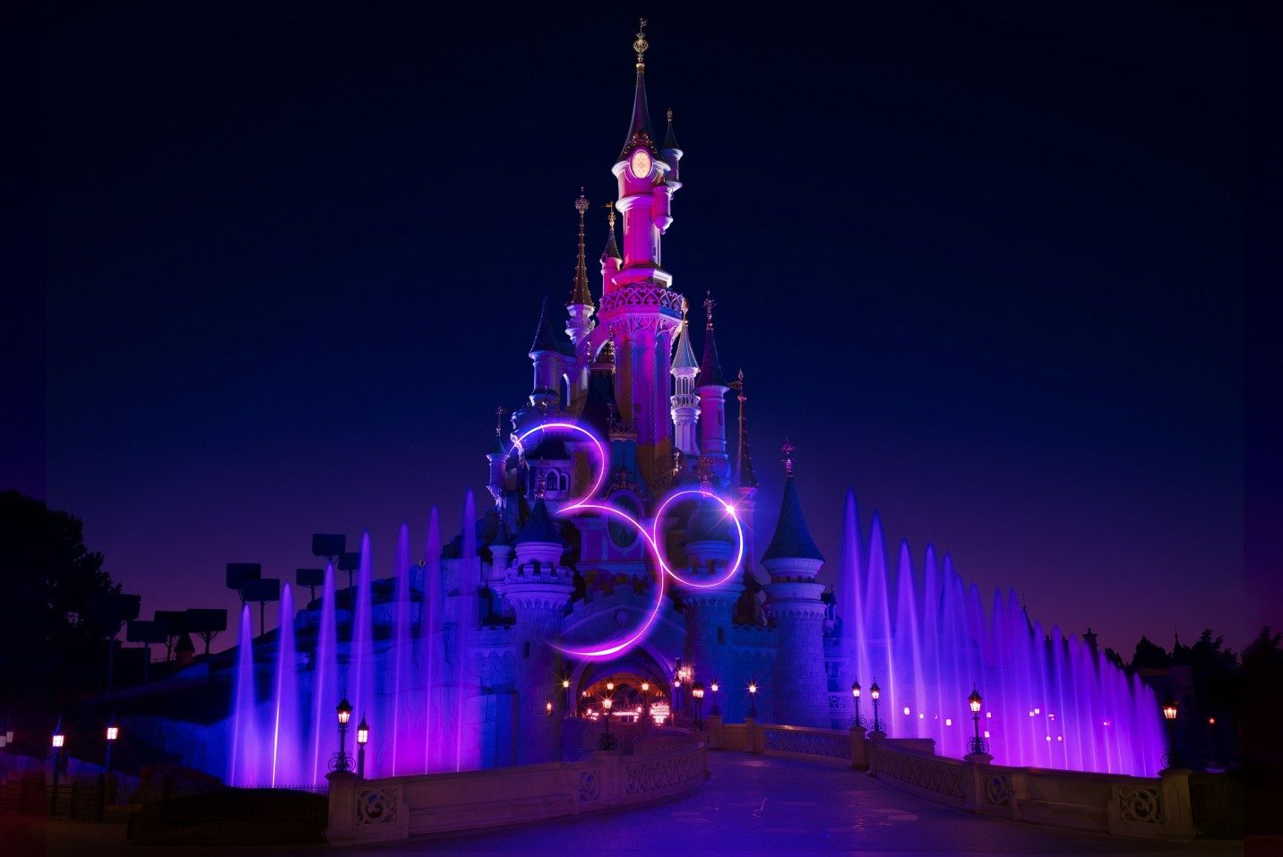 Celebrate 30 Years of Magic at Disneyland® Paris