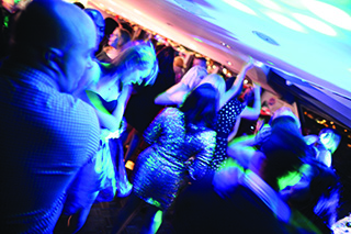Dancing the night away on a themed cruise for groups