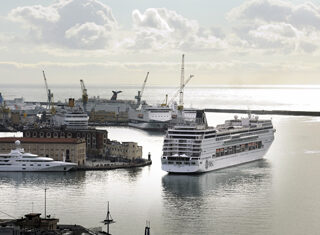 MSC Armonia - Aerial view