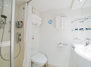 MSC Musica, Cabin, Bathroom