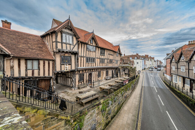 Group Tours in Warwick, Lord Leycester