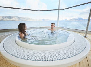 MS Nordkapp - Outdoor Jacuzzi