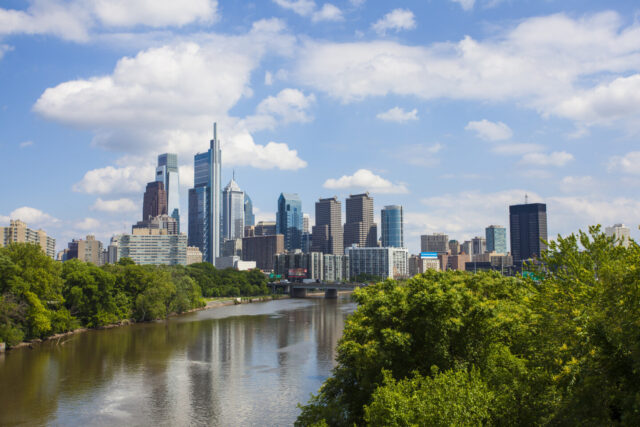 Philadelphia skyline, Spring Garden Bridge