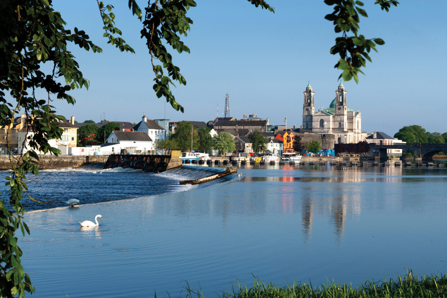 Ireland Cruise - River Shannon in Athlone town