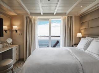 Silver Cloud, Bedroom, Interior