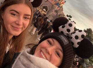 Disneyland Paris Fam Trip - Lucy & Halle (01_LCL-NCN)