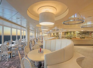 Garden Cafe Restaurant on Norwegian Epic