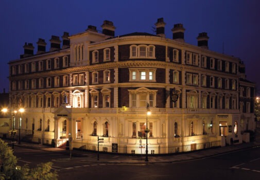 The Queen at Chester Hotel