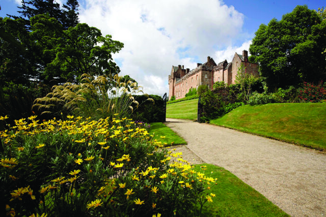 Brodick Castle, Isle of Arran, Scotland - Exterior view of Brodick Castle (100649) ©VisitScotland, Paul Tomkins EXPIRES 16.01.2027