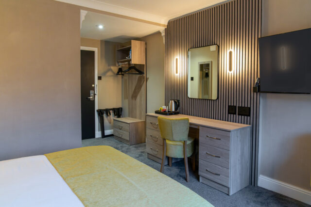 Daresbury Park Hotel, Warrington Double Bedroom