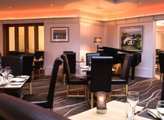 La Mon Hotel & Country Club - Restaurant