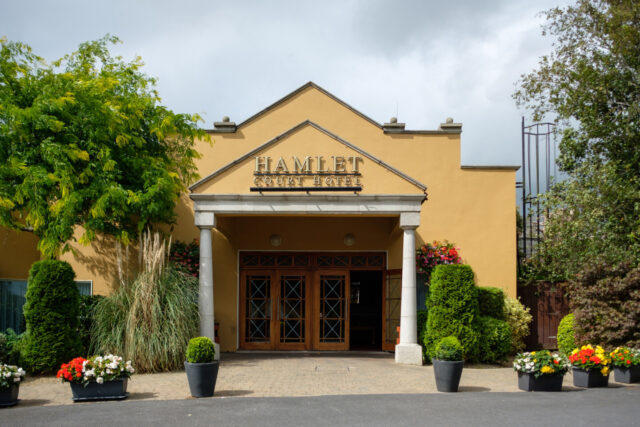 Hamlet Court Hotel- Exterior