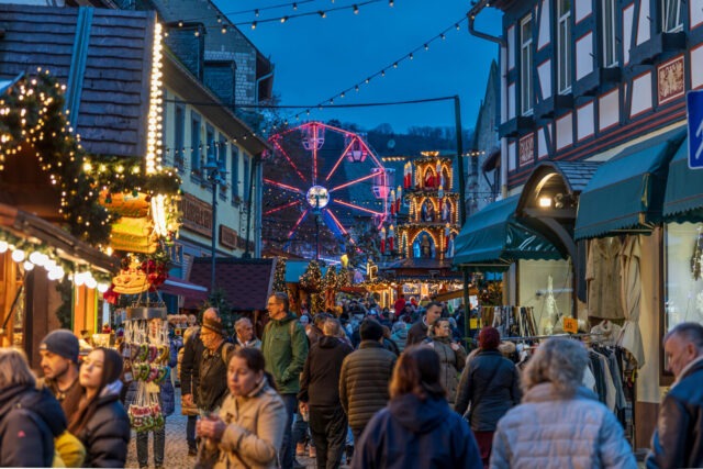 Rüdesheim, Germany - Rüdesheim Christmas Market ©Rüdesheim Tourist AG - - (01_No Expiry)