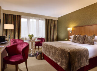 The Rose Hotel - Classic Double Bedroom