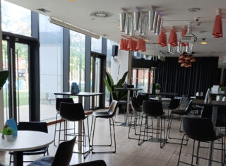 Hilton Liverpool Lobby Bar