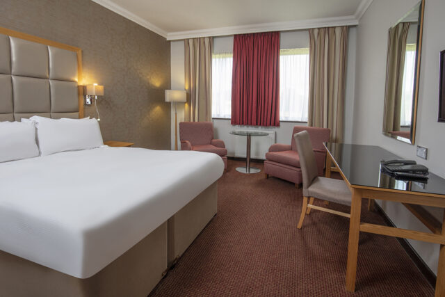 Stratford Manor Hotel, Stratford-upon-Avon - Double Bedroom