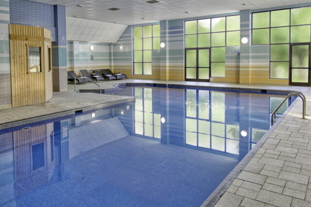 Stratford Manor Hotel, Pool