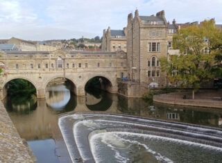 River Avon and Pulteney Bridge in Bath
