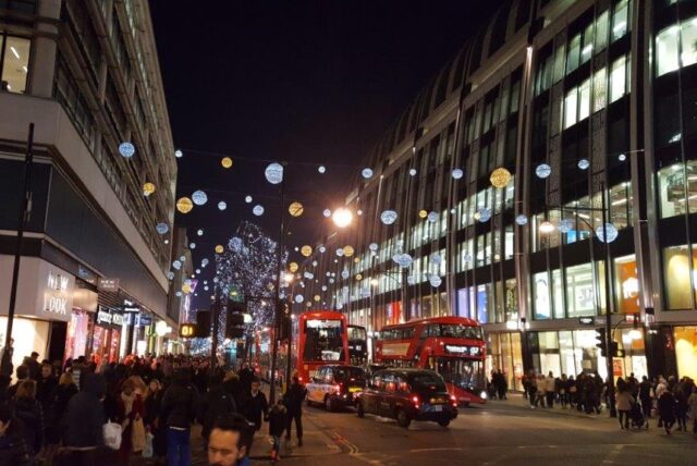 London Christmas Lights on Oxford Street