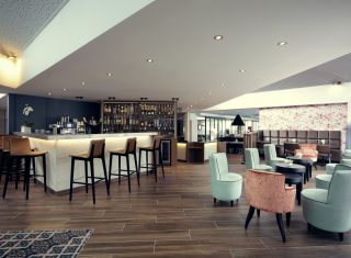 Mercure Orange Bar (NCN)