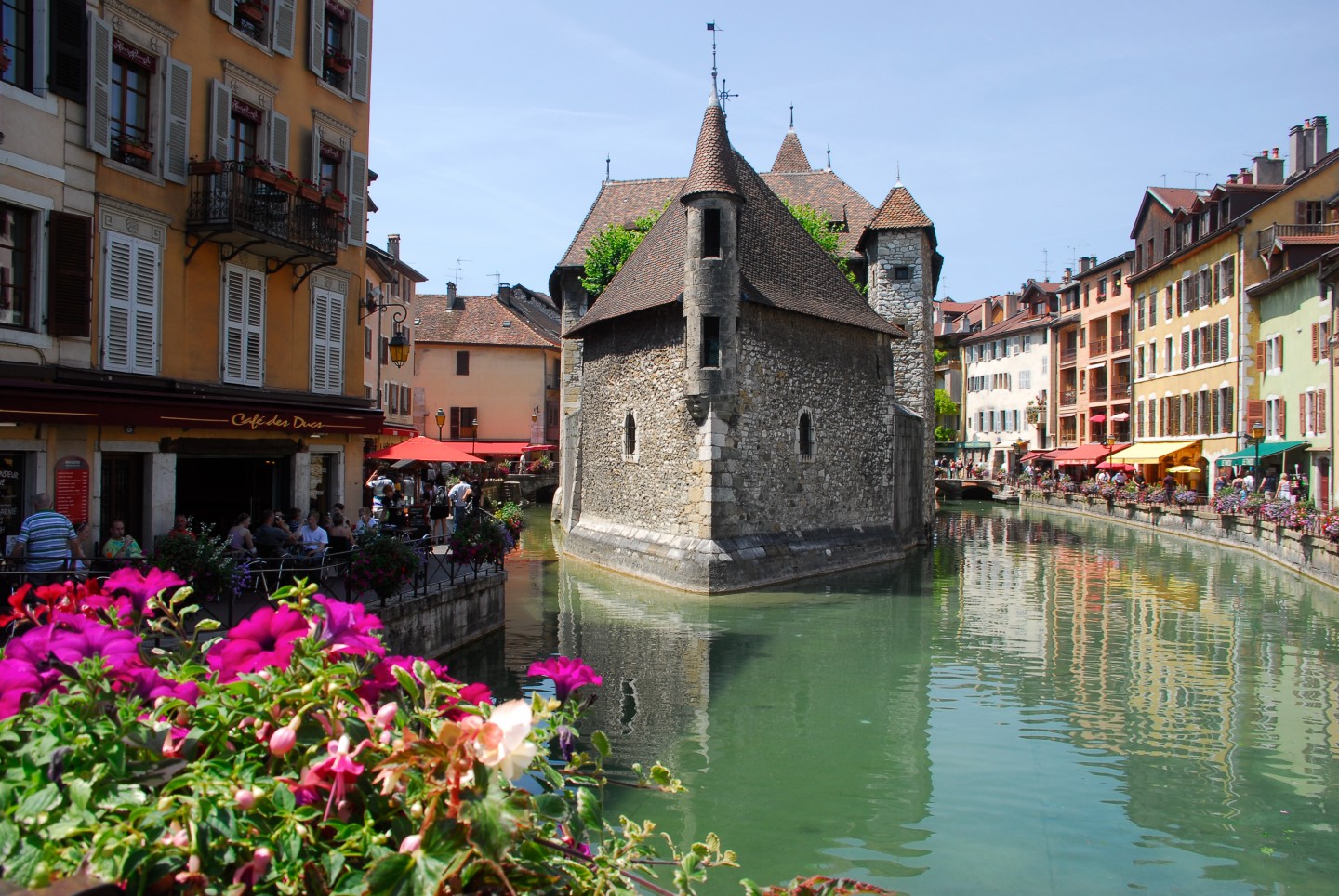Annecy, France - Town and river_1 © C. MaxOT Lac D'Annecy