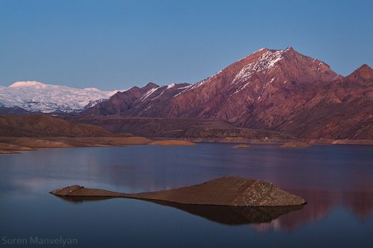 Azat reservoir, group tour to Armenia