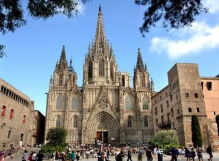 Spain, Barcelona Gothic Quarter, Cathedral, Group Travel © Turisme de Barcelona