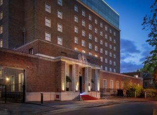 DoubleTree by Hilton London Greenwich, London - Hotel exterior at night