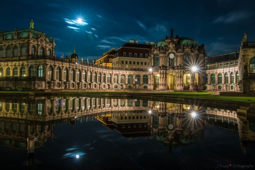 Germany, Saxony, Dresden, Dresden Zwinger Palace, Group Travel ©Sebastian Rose