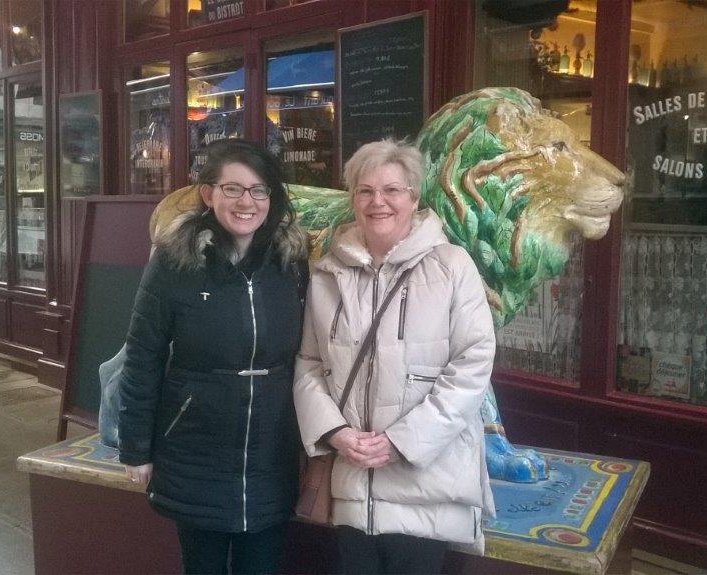 Fran(L) and Gina(R) with a friendly Lion in Lyon!