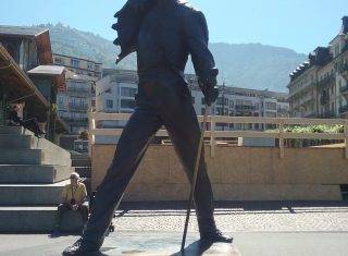 Freddie Mercury Statue