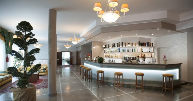 Hotel Cavalieri Bra, Piedmont, Italy - Bar