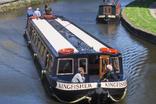 kingfisher-canal-boat-on-lancaster-canal
