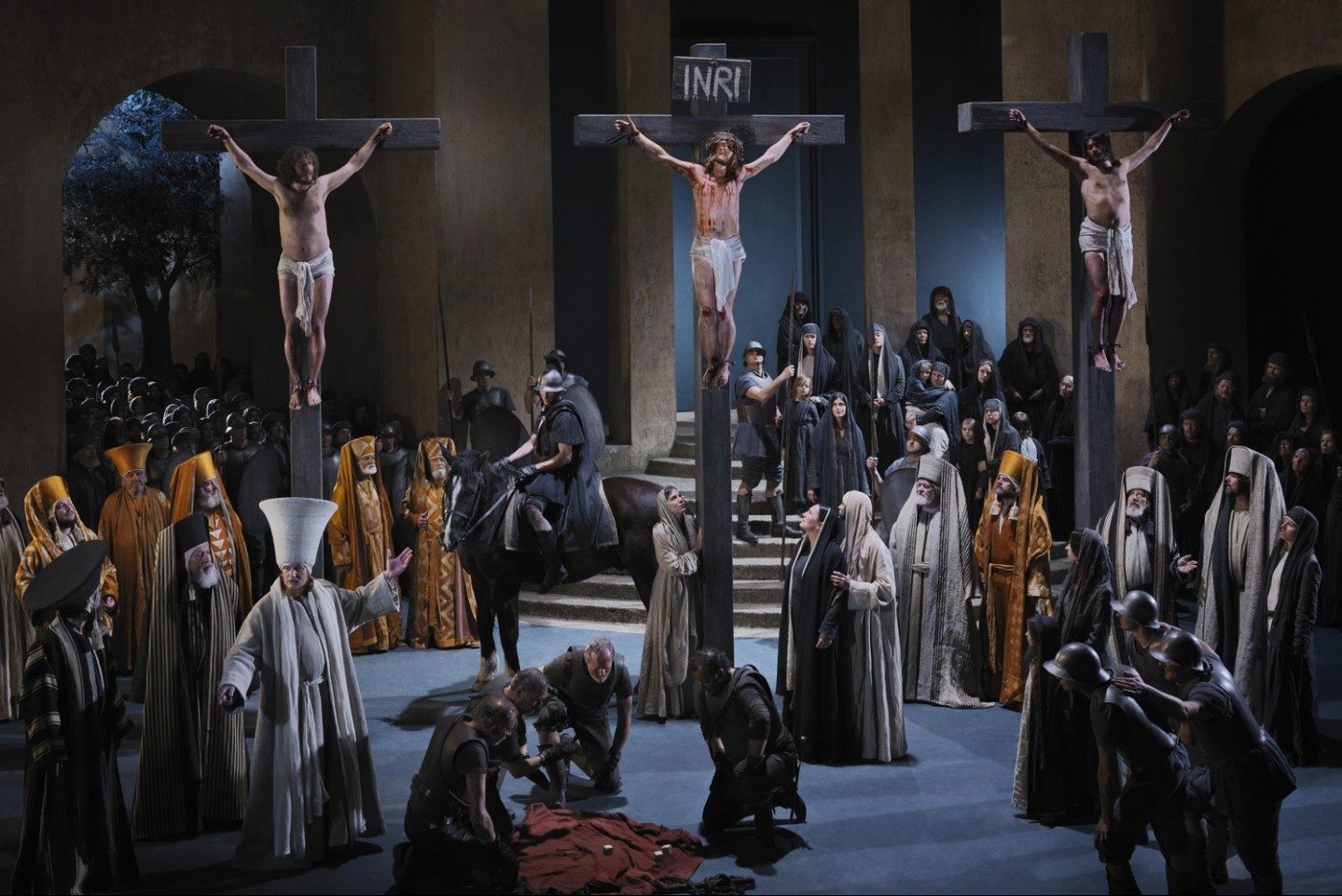 Kreuzigung, Oberammergau passion play in Germany ©Copyright by Gemeinde Oberammergau
