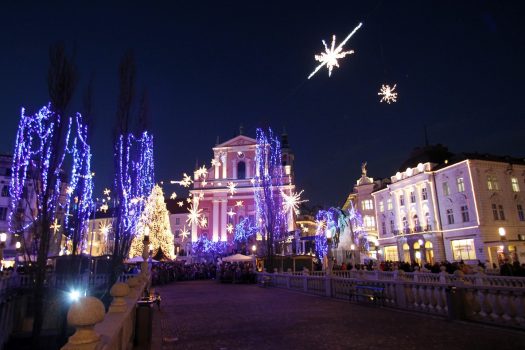 Ljubljana, Slovenia - Christmas decoration at Triple Bridge © Ales Fevzer - www.slovenia.info