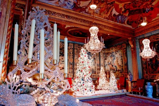 Festive breaks for groups France, Paris, Christmas, Chateau de Vaux-le-vicomte, group travel, group tour,