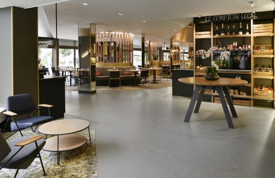 Novotel Marne La Vallee Collegien, France - Bar and Lounge area