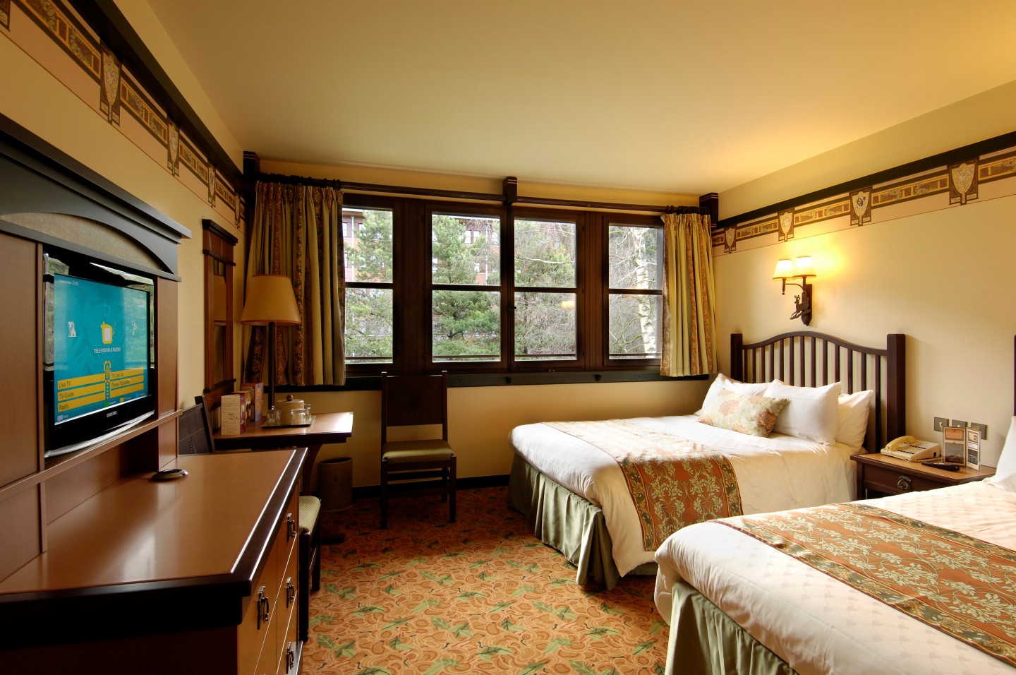 Sequoia Lodge Standard Room © Greatdays Group Travel Sequoia Lodge Standard Room © Greatdays Group Travel