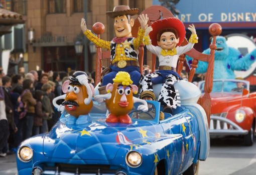 Stars on Parade in Walt Disney Studios Park