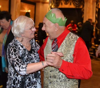 christmas shows for groups