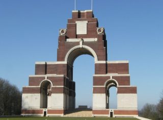 Amiens Thiepval and Visitor Centre battlefields (Picardy) NCN)