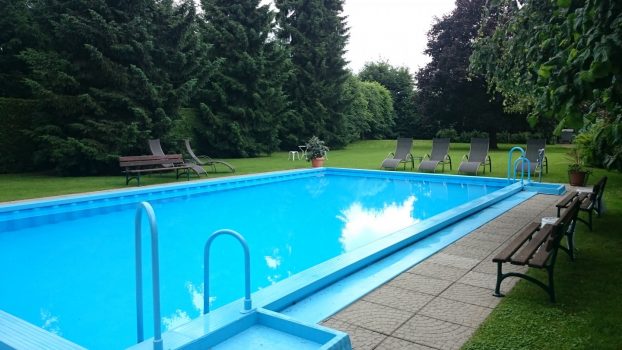 Tirolerhof Swimming pool, St Georgen im Attergau