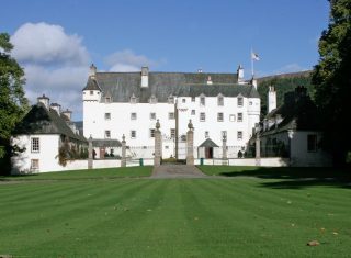 Scottish borders tour Traquair House